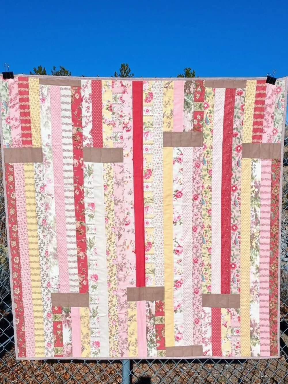 BN VINTAGE SHABBY CHIC JELLY ROLL COTTON QUILT